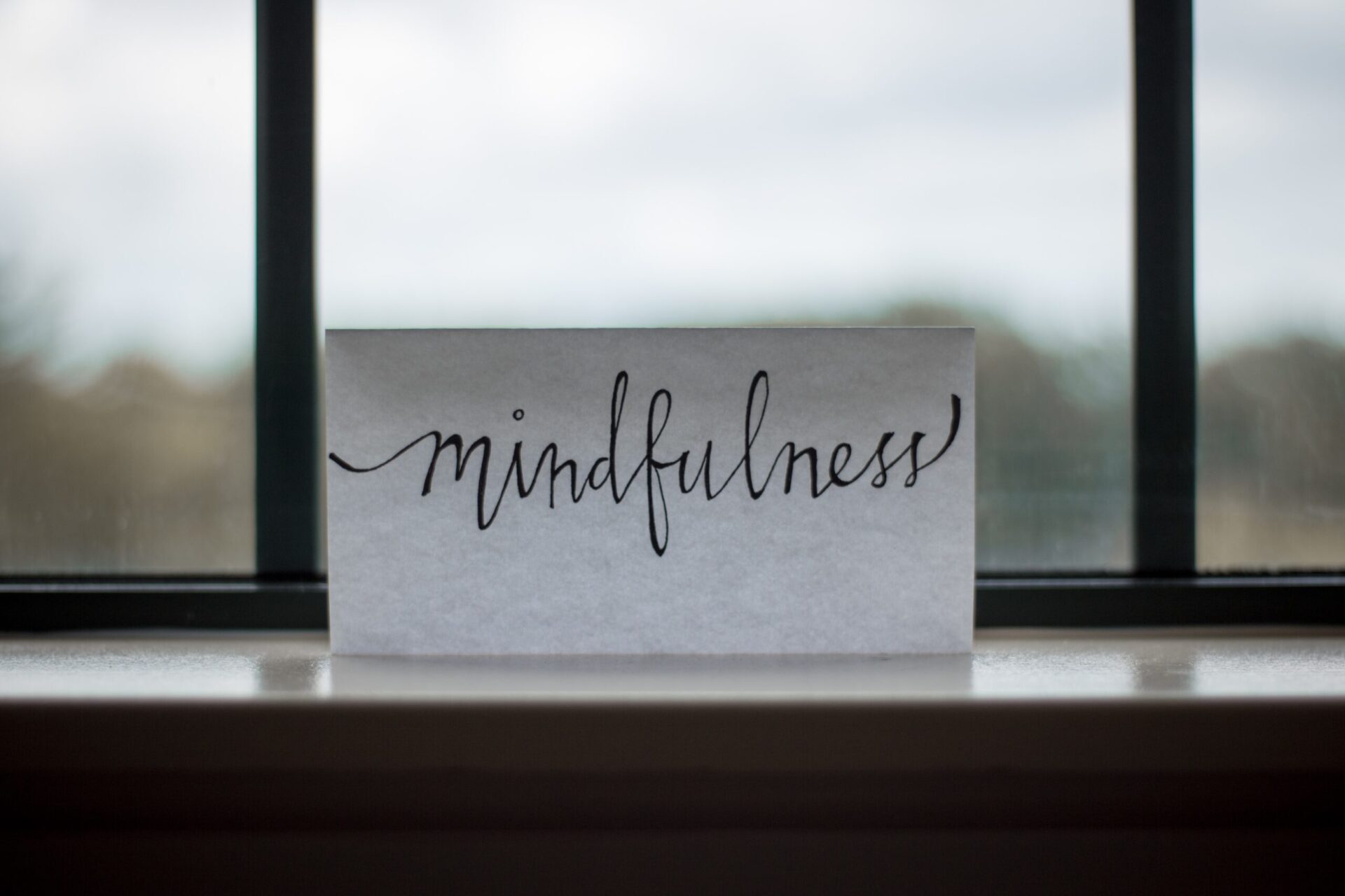 The Art of Mindful Mornings: A Youth-Friendly Guide to Jumpstarting Your Day with Purpose